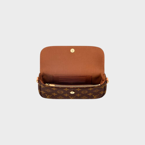 LV Wallet On Chain Ivy